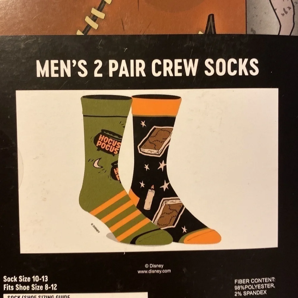 Disney Hocus Pocus Men’s Crew Socks 2-Pack Novelty VHS Tape Gift Box Size 8-12